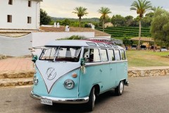VolkswagenT1-celeste-Carsandlove-foto1